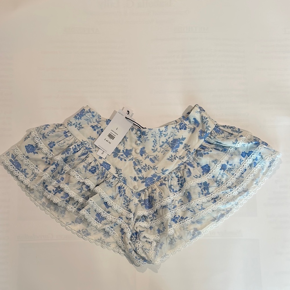 Akira Blue Floral Lace Trim Shorts